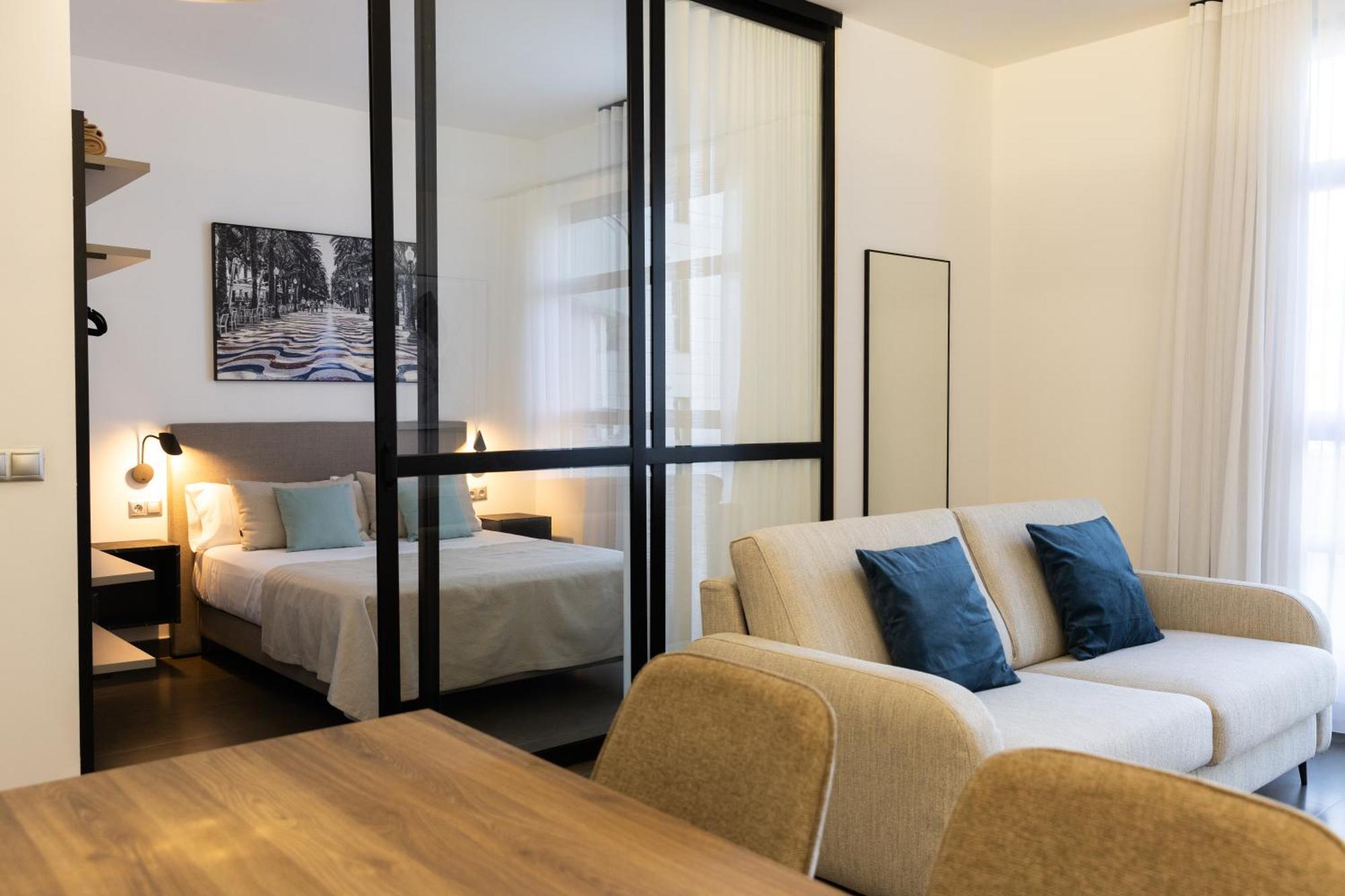 Guillman Suites Аліканте Екстер'єр фото