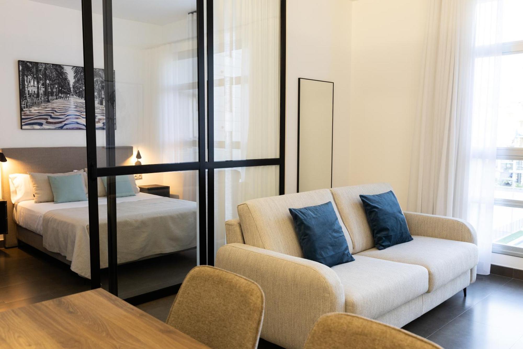 Guillman Suites Аліканте Екстер'єр фото