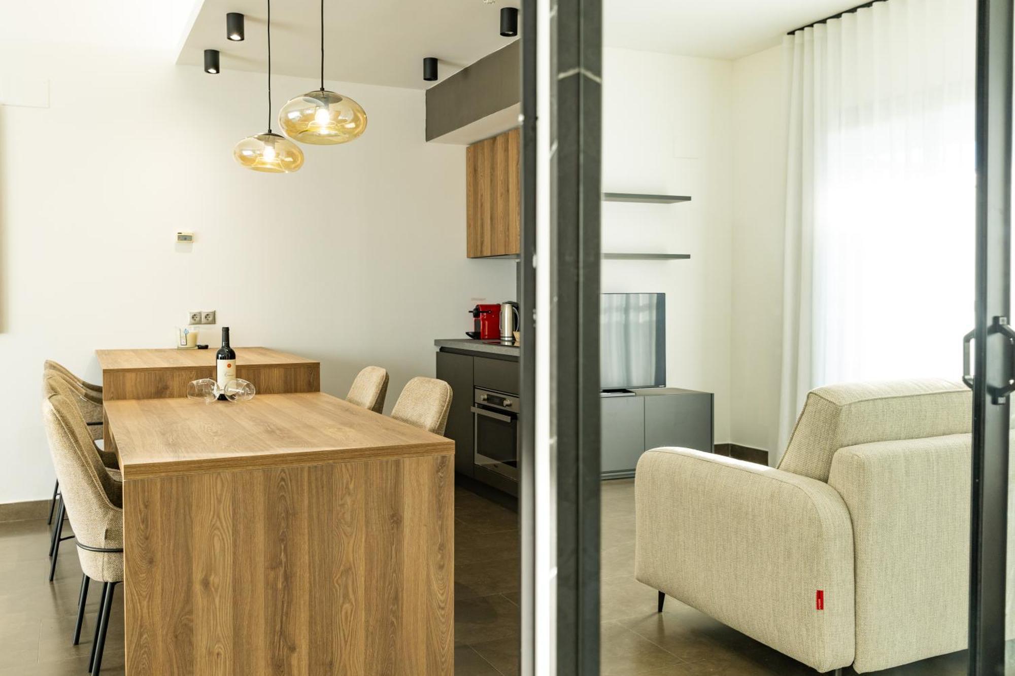 Guillman Suites Аліканте Екстер'єр фото
